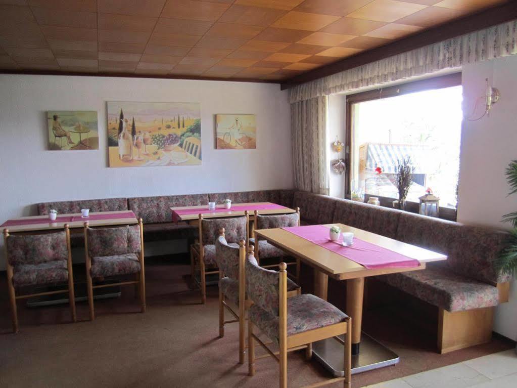 Pension Klein Und Ferienwohnungen (Adults Only) โบเดนไมส์ ภายนอก รูปภาพ